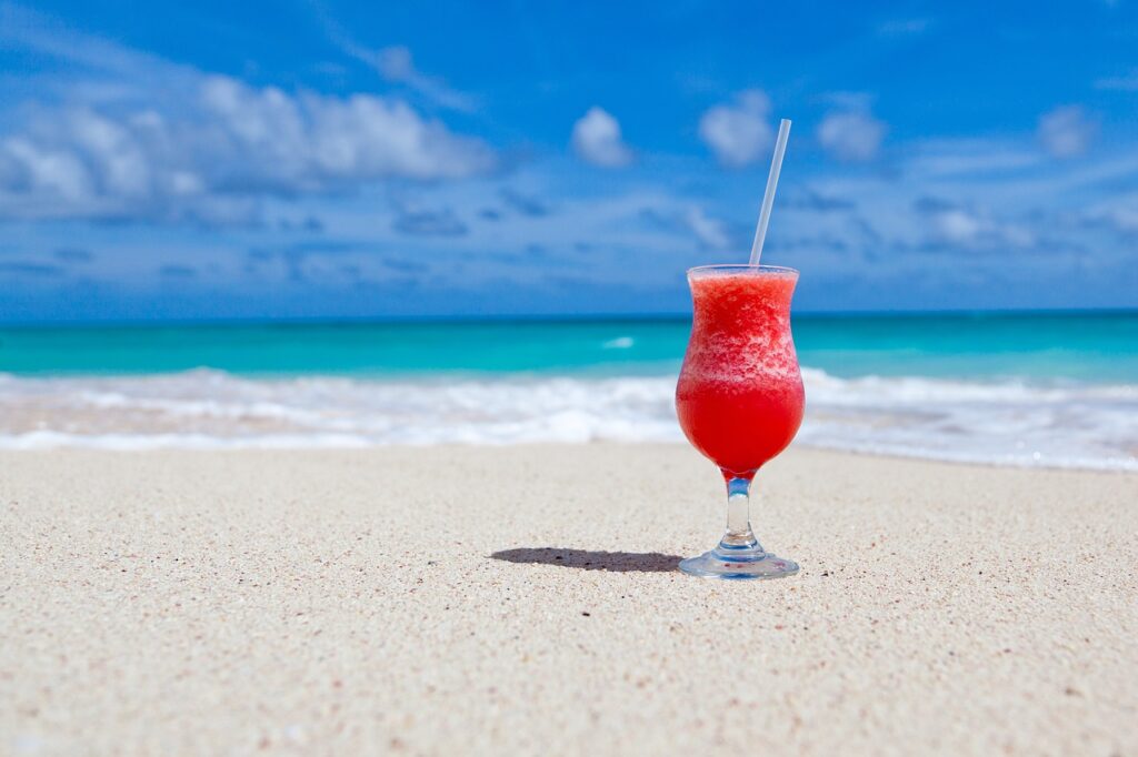 Strand Getränk Sommer Urlaub Wie wird man ein digitaler Nomade